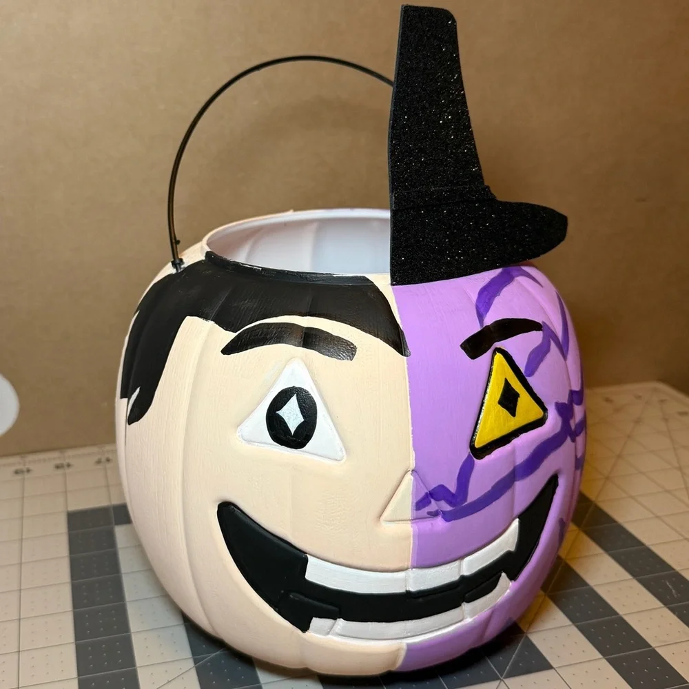 JINU KPOP DEMON HUNTERS HALLOWEEN BASKET - Picture 3 of 3